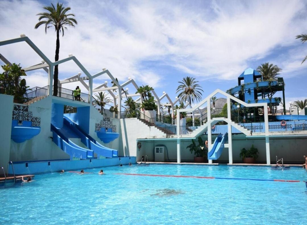 Benalbeach Casa Kito Costa 1ª Linea De Playa 贝纳尔马德纳 外观 照片