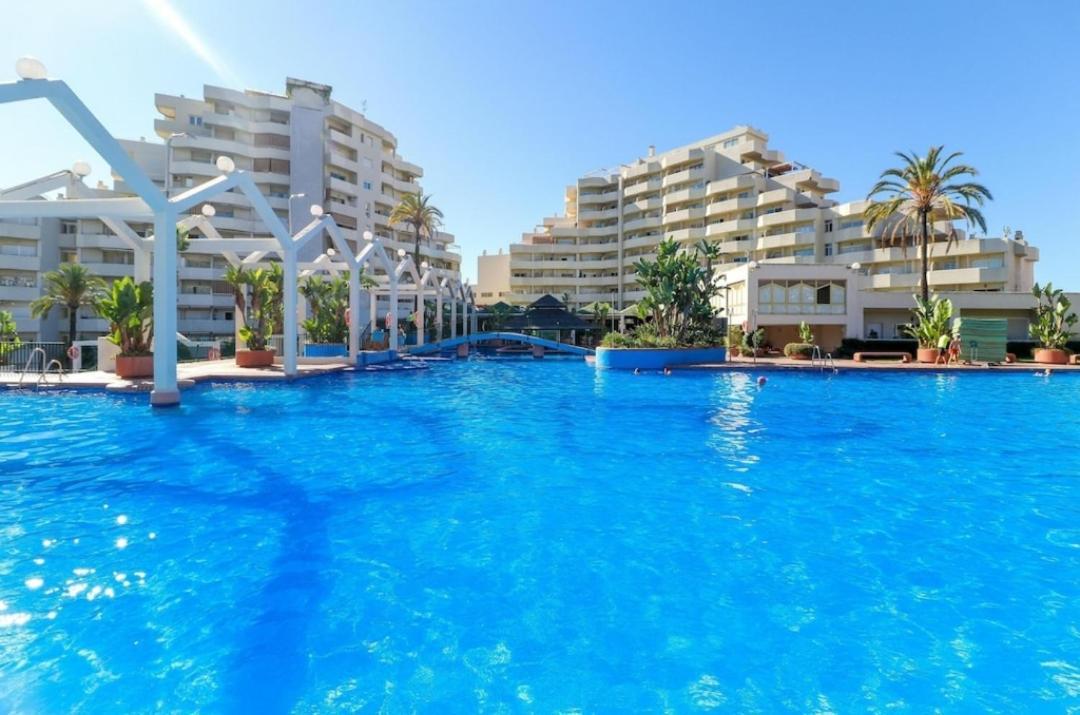 Benalbeach Casa Kito Costa 1ª Linea De Playa 贝纳尔马德纳 外观 照片
