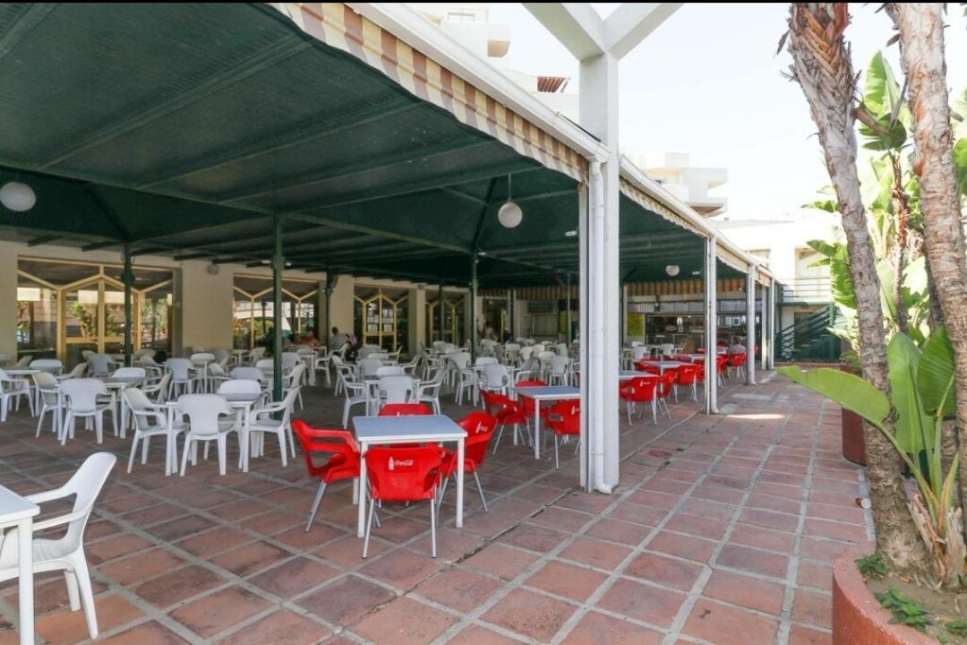 Benalbeach Casa Kito Costa 1ª Linea De Playa 贝纳尔马德纳 外观 照片
